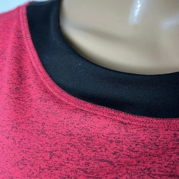 NWT reg 90$ Sofibella long sleeve T Shirt,top.
Colorblock,activewear,Athleisure - Picture 7 of 14